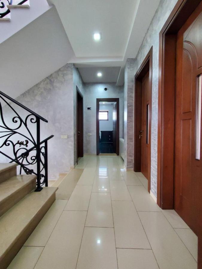 Guesthouse Anna Tbilisi Esterno foto